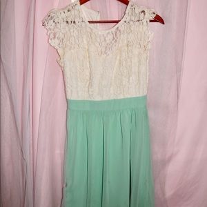 LOVELY DRESS FROM FOREVER 21